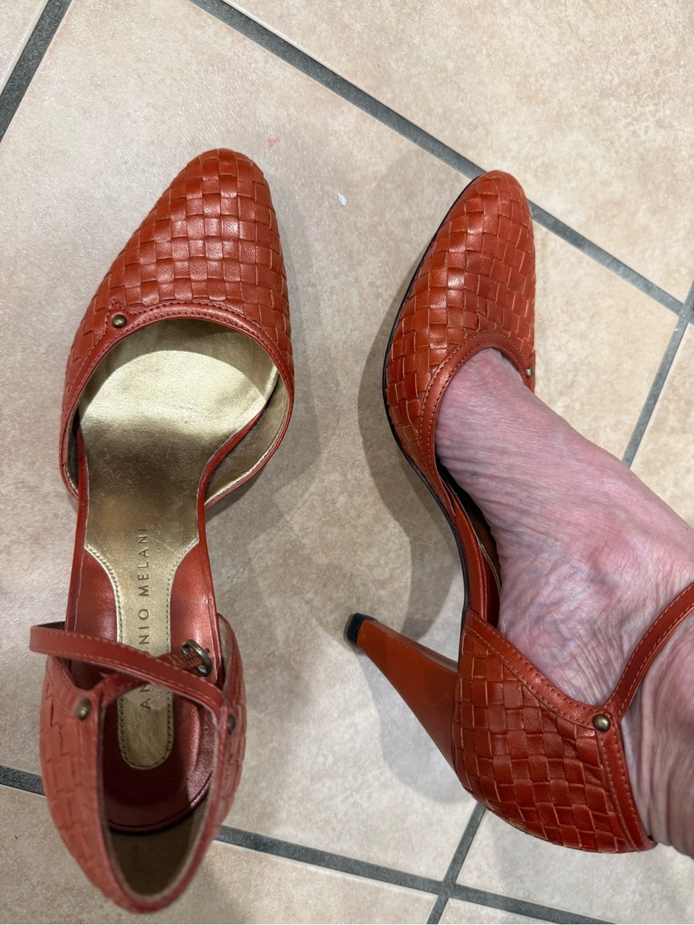 ANTONIO MELANI Woven Slingback Heels in burnt Orange